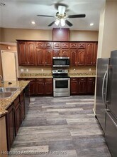 2512 Lost Ball Dr in Sebring, FL - Foto de edificio - Building Photo