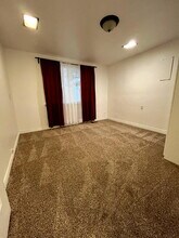 2431 S Meridian in Puyallup, WA - Foto de edificio - Building Photo