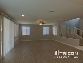 804 Condor Creek Ct in North Las Vegas, NV - Building Photo - Building Photo