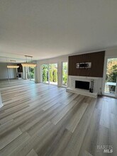135 Nantucket Cove in San Rafael, CA - Building Photo - Building Photo