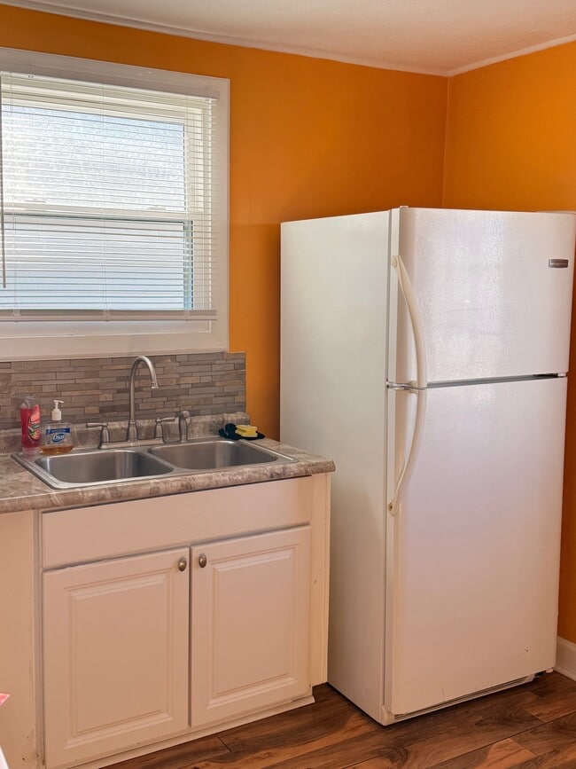 4312 Sunset Ave in Louisville, KY - Building Photo - Building Photo