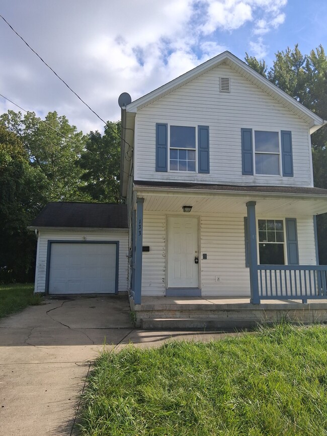 property at 133 W Warren Ave