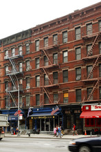 749 Ninth Ave in New York, NY - Building Photo - Building Photo