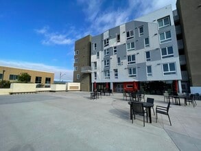 Harris Family Senior Residence in San Diego, CA - Building Photo - Building Photo