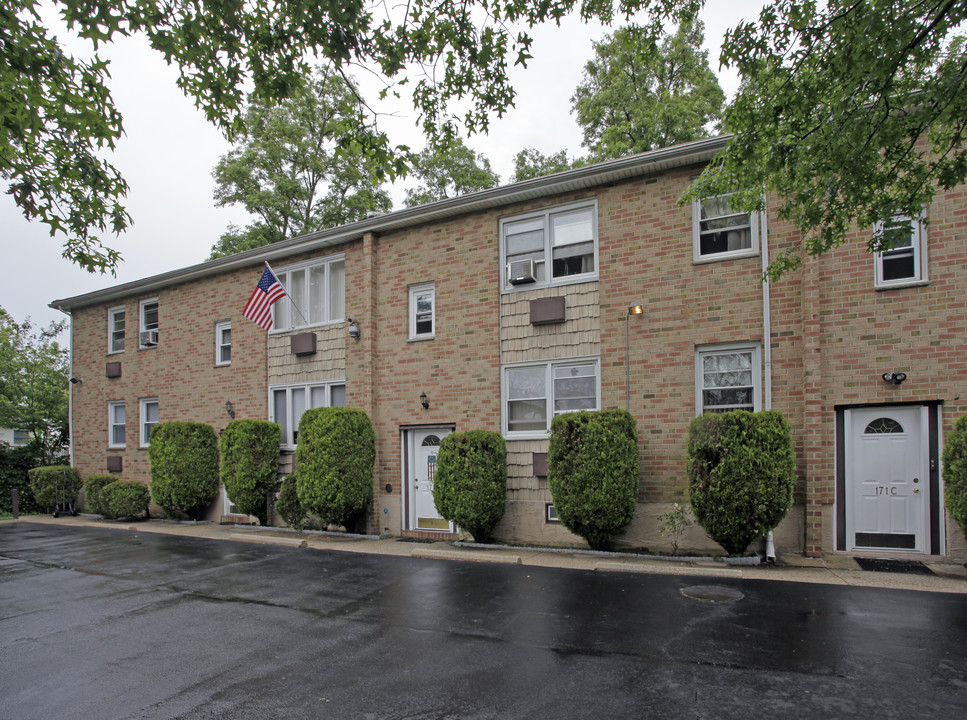 171 Auburn Ave in Staten Island, NY - Building Photo