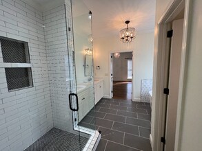 1096 Long Leaf Lake Dr in Helena, AL - Building Photo - Building Photo