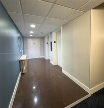 2500 NE 135th St in North Miami, FL - Building Photo - Building Photo