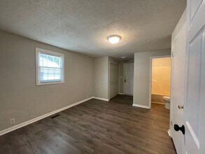 716 Broad St in Kannapolis, NC - Building Photo - Building Photo