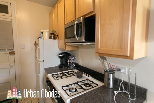 1253 W Henderson St, Unit A02C in Chicago, IL - Foto de edificio - Building Photo