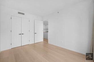 45th Road, Unit 503A in Queens, NY - Building Photo - Building Photo