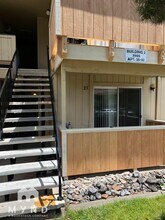 3905 Clear Acre Ln in Reno, NV - Building Photo - Building Photo