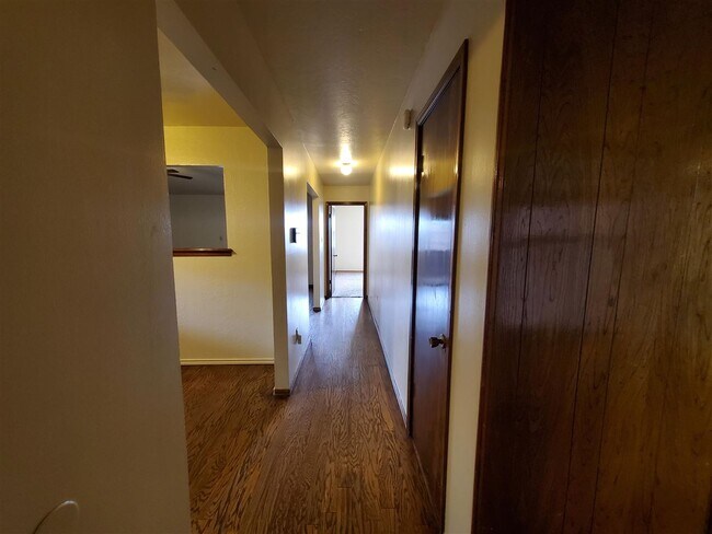 property at 1702 NW Gray Warr Pl