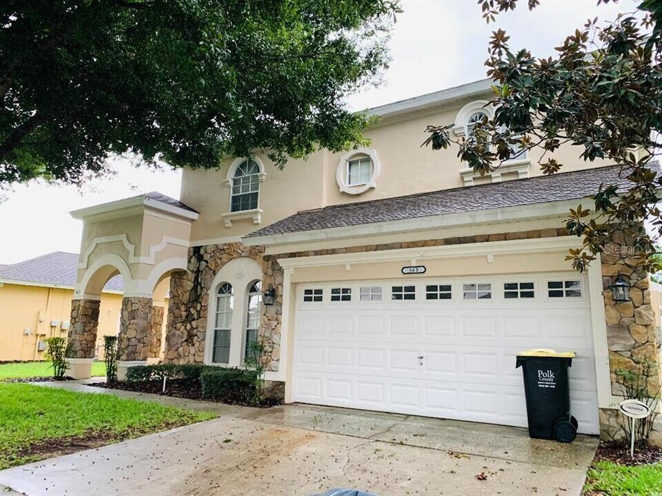 365 Calabay Parc Blvd in Davenport, FL - Building Photo