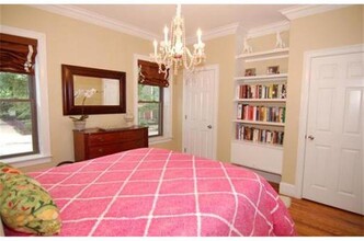 258 River St, Unit 1 in Cambridge, MA - Building Photo - Building Photo