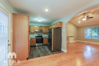 212 Shenandoah Loop in Troutman, NC - Building Photo - Building Photo
