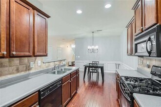 2296 Leicester Way SE in Atlanta, GA - Building Photo - Building Photo