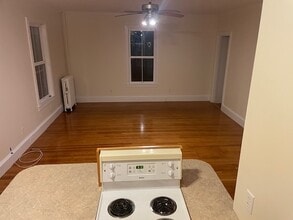 14 Church Ave, Unit 2A in Woburn, MA - Building Photo - Building Photo