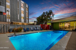 1111 W University Dr in Tempe, AZ - Building Photo