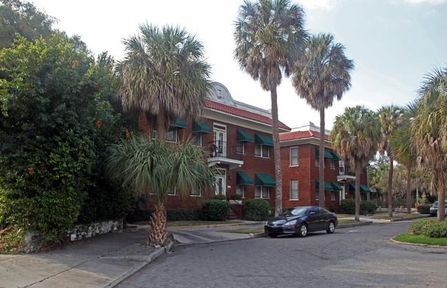 De Soto Apartments