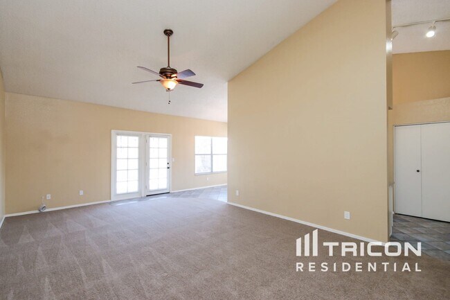 19407 N 7th Way in Phoenix, AZ - Building Photo - Building Photo