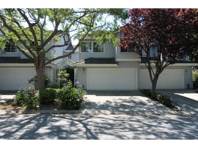 property at 2602 Heritage Park Cir