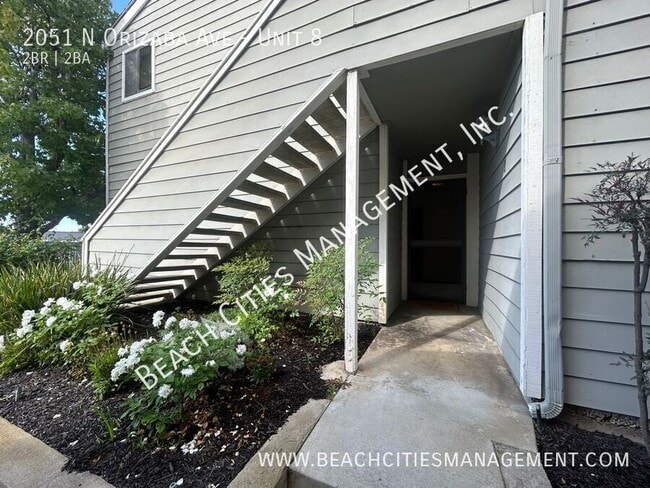 property at 2051 N Orizaba Ave