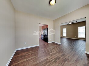 547 Rockbridge Dr in Kernersville, NC - Building Photo - Building Photo