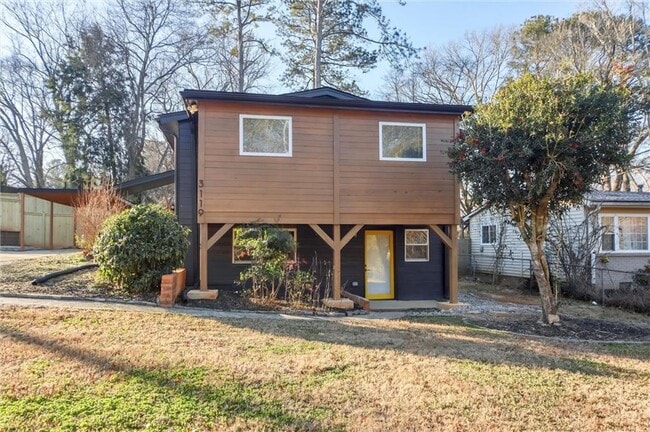 property at 3119 Piper Dr