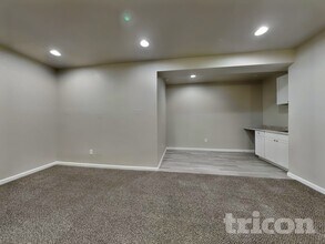 19760 E 61st Dr in Aurora, CO - Building Photo - Building Photo