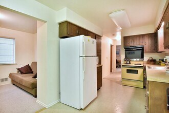 712 Bergen St in Harrison, NJ - Building Photo - Building Photo