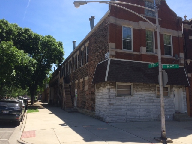 3227 S May St in Chicago, IL - Building Photo