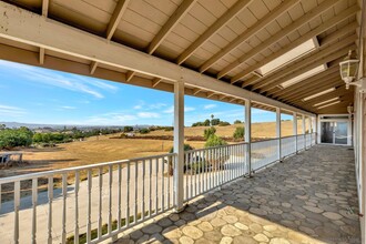 3563 Yucca Way in Fallbrook, CA - Building Photo - Building Photo