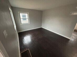 706 Mississippi St in Gary, IN - Building Photo - Building Photo