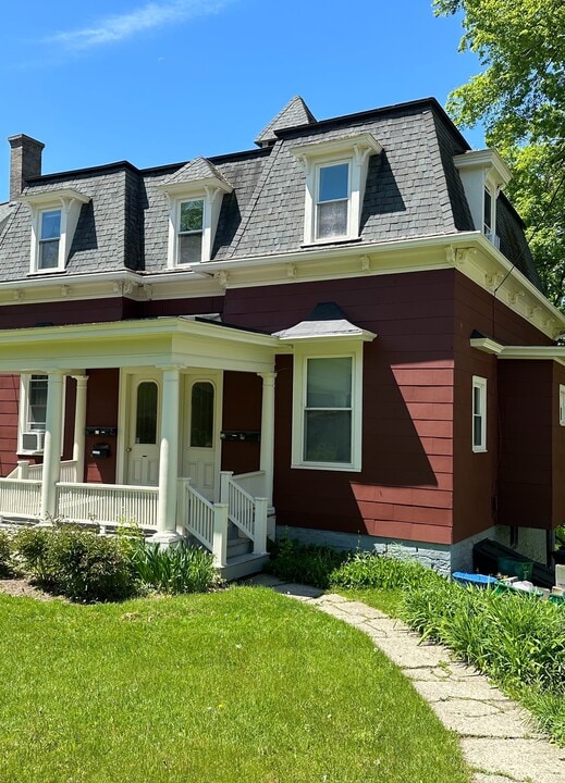 502 University Ave in Ithaca, NY - Building Photo