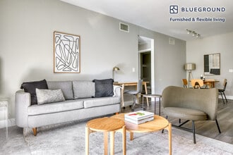 5535 Westlawn Ave-Unit -FL2-ID646 in Los Angeles, CA - Building Photo - Building Photo