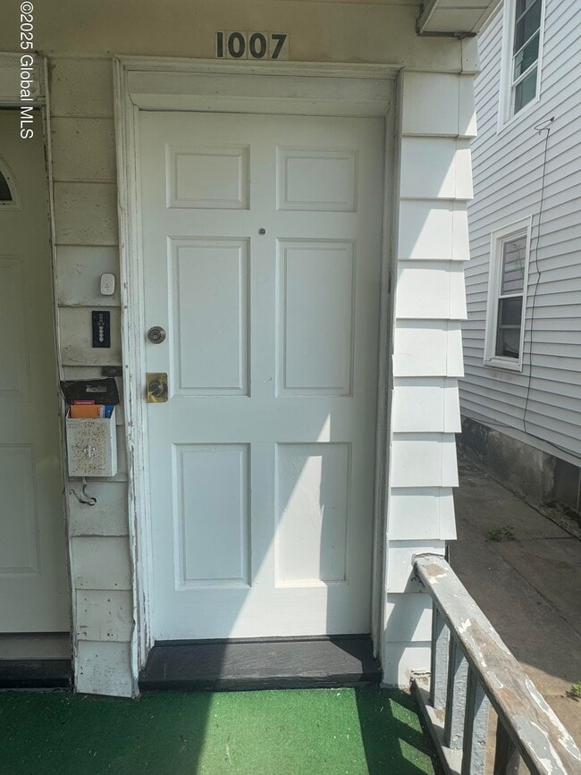 property at 1007 Forest Rd