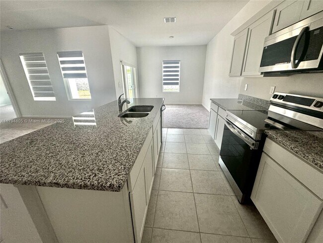 499-499 Hennepin Lp in Lake Wales, FL - Building Photo - Building Photo