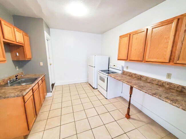 403w9th in Erie, PA - Foto de edificio - Building Photo