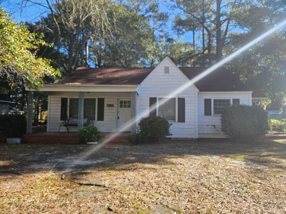 203 Sedberry St in Fayetteville, NC - Building Photo