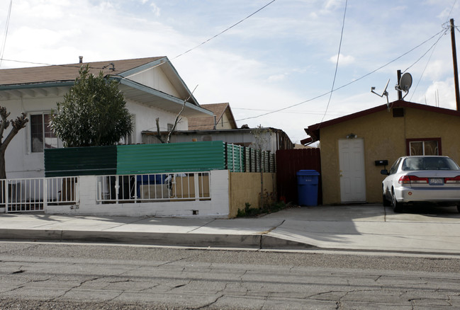 621 E Fredricks St in Barstow, CA - Building Photo - Building Photo