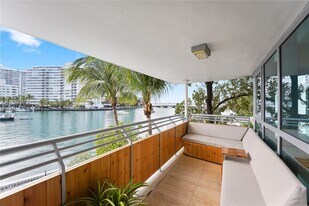 1491 Lincoln Terrace in Miami Beach, FL - Building Photo