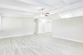 2996 Horse Shoe Dr in Atlanta, GA - Building Photo - Building Photo