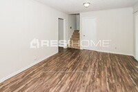 1777 Hillview Ave photo'