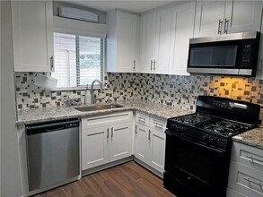 346 Carpenter Dr NE in Sandy Springs, GA - Building Photo - Building Photo