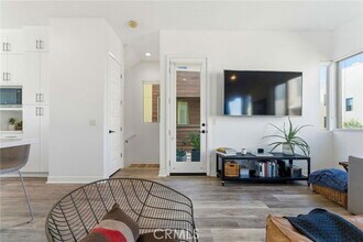 70 Ebb Tide Cir in Newport Beach, CA - Building Photo - Building Photo