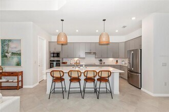 17475 Jadestone Ct in Venice, FL - Building Photo - Building Photo