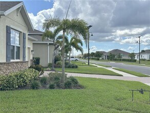 1401 Remington Trce Dr in Port Charlotte, FL - Building Photo - Building Photo