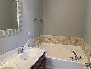 601 Station Square Dr in Byron, GA - Building Photo - Building Photo