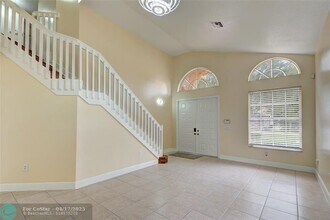11526 NW 5th St in Coral Springs, FL - Building Photo - Building Photo