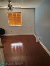 10235 SW 20th St in Miramar, FL - Building Photo - Building Photo